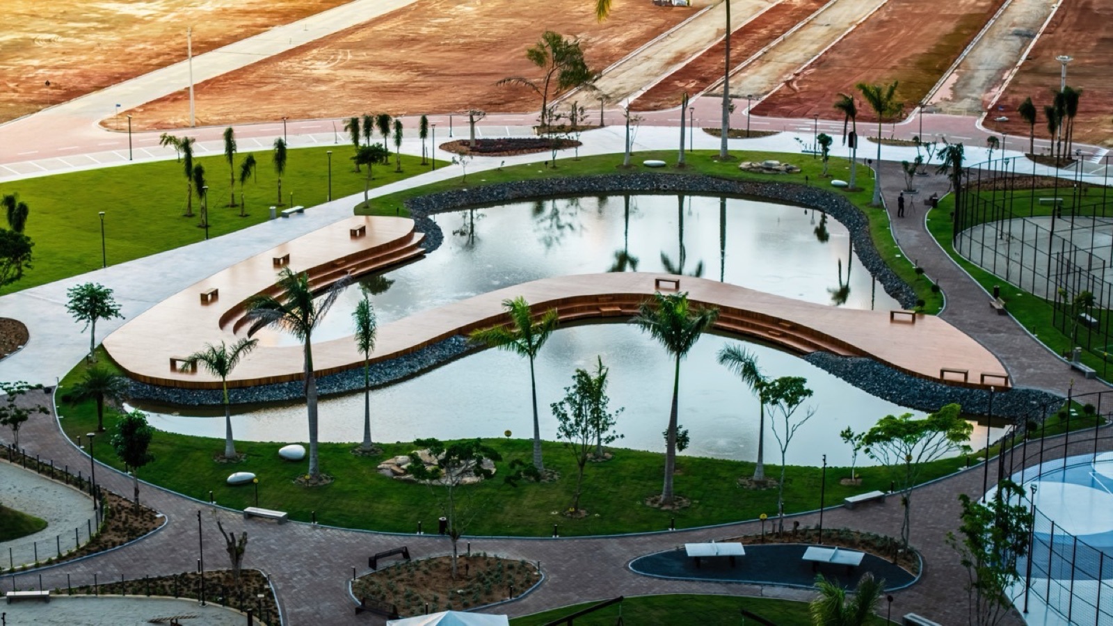 Parque Central com Lago — Altos de Santa Helena Tijucas SC